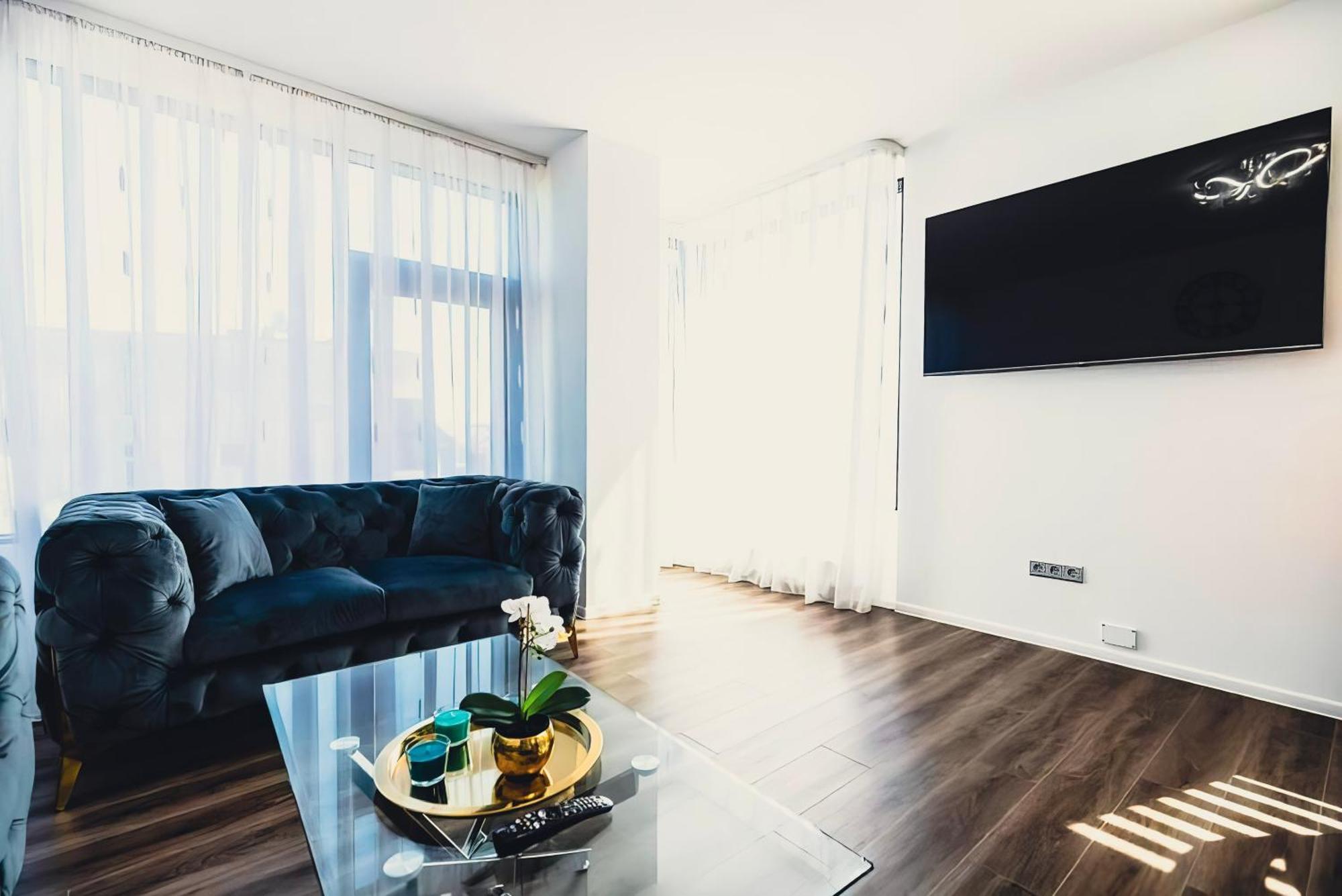 Center Pearl 2Br Wifi Easy-Check-In Apartman Klaipėda Kültér fotó